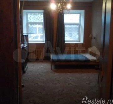 Продажа 2-комн квартиры на вторичном рынке Пионерская ул,  д. 65