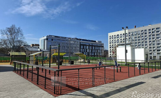 Продажа 5-комн квартиры на вторичном рынке Посланников переулок,  д. 6