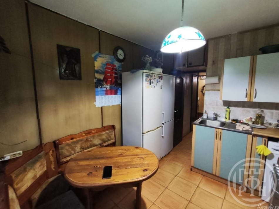 Продажа 3-комн квартиры на вторичном рынке Сертолово г., Ветеранов ул. ,  д. 3