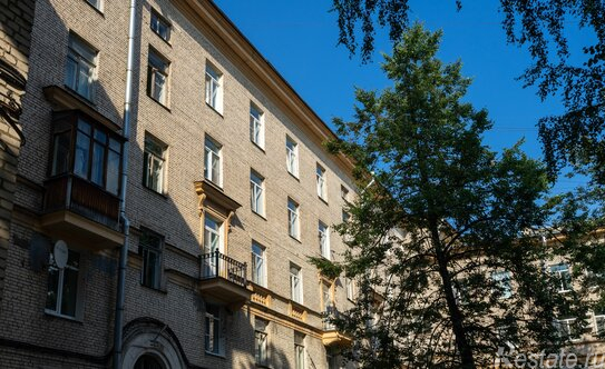 Продажа 2-комн квартиры на вторичном рынке Ленина (Володарский) пр-кт,  д. 20/5