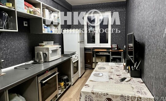 Продажа 1-комн квартиры на вторичном рынке Тульская Б. ул,  д. 2