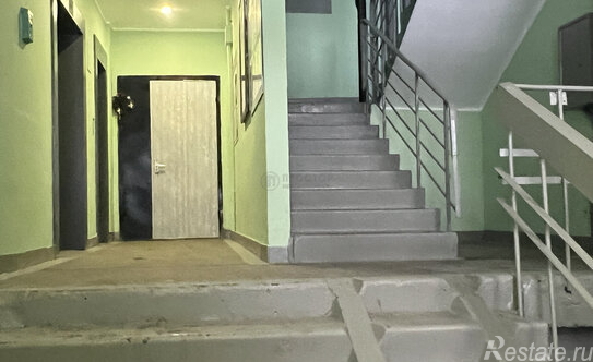 Продажа 3-комн квартиры на вторичном рынке улица Борисовские Пруды,  д. 16 к1