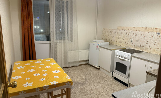 Продажа 1-комн квартиры на вторичном рынке Комендантский пр-кт,  д. 17 к1