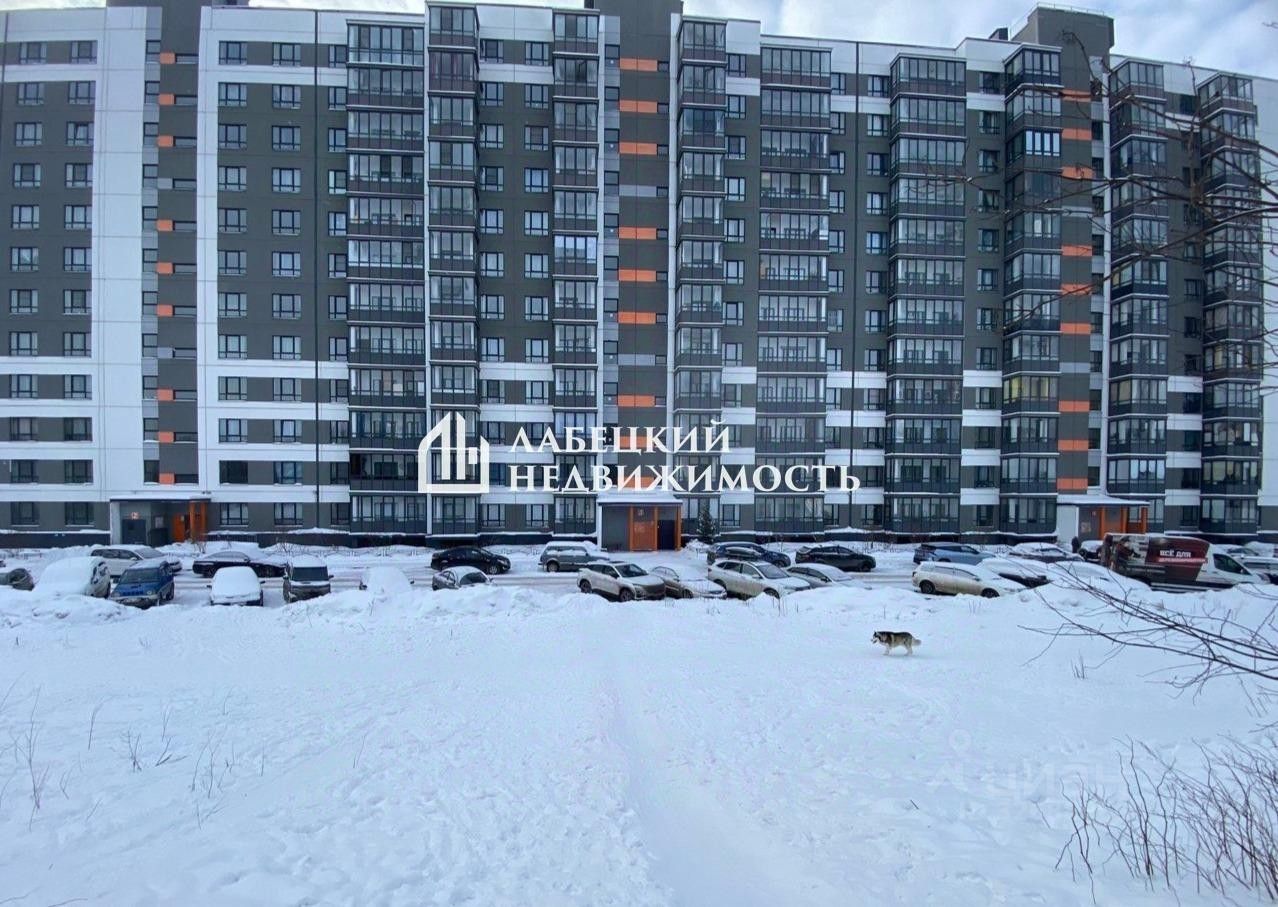 Продажа 2-комн квартиры на вторичном рынке с. Павлово, проезд Морской, 2
