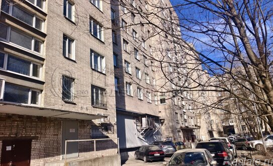 Продажа 2-комн квартиры на вторичном рынке Светлановский пр-кт,  д. 35