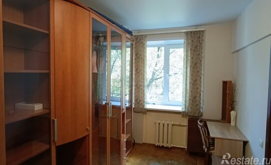 Продажа 3-комн квартиры на вторичном рынке улица Артюхиной,  д. 11