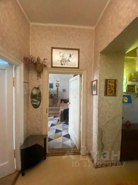 Продажа 3-комн квартиры на вторичном рынке 2-й Кожуховский проезд, 15к1