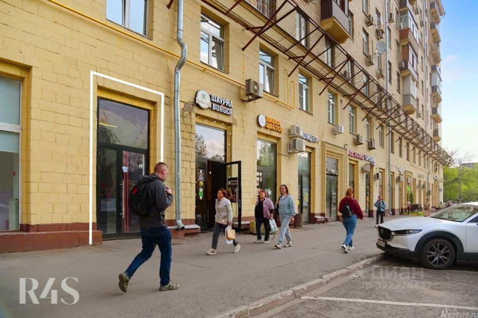 Аренда торгового помещения Щербаковская улица