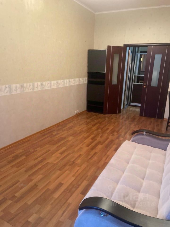 Аренда 1-комн квартиры на вторичном рынке Южнобутовская улица, 44К1