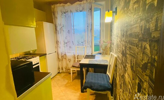 Аренда 2-комн квартиры на вторичном рынке Вокзальный переулок,  д. 9