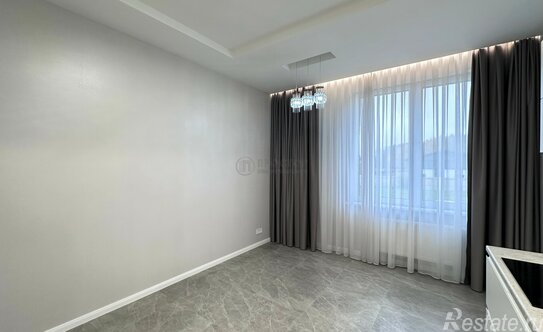 Продажа 3-комн квартиры на вторичном рынке ул Инженера Кнорре,  д. 7,  к. 4