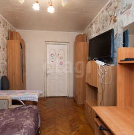 Продажа 3-комн квартиры на вторичном рынке Купчинская ул,  д. 20 к4