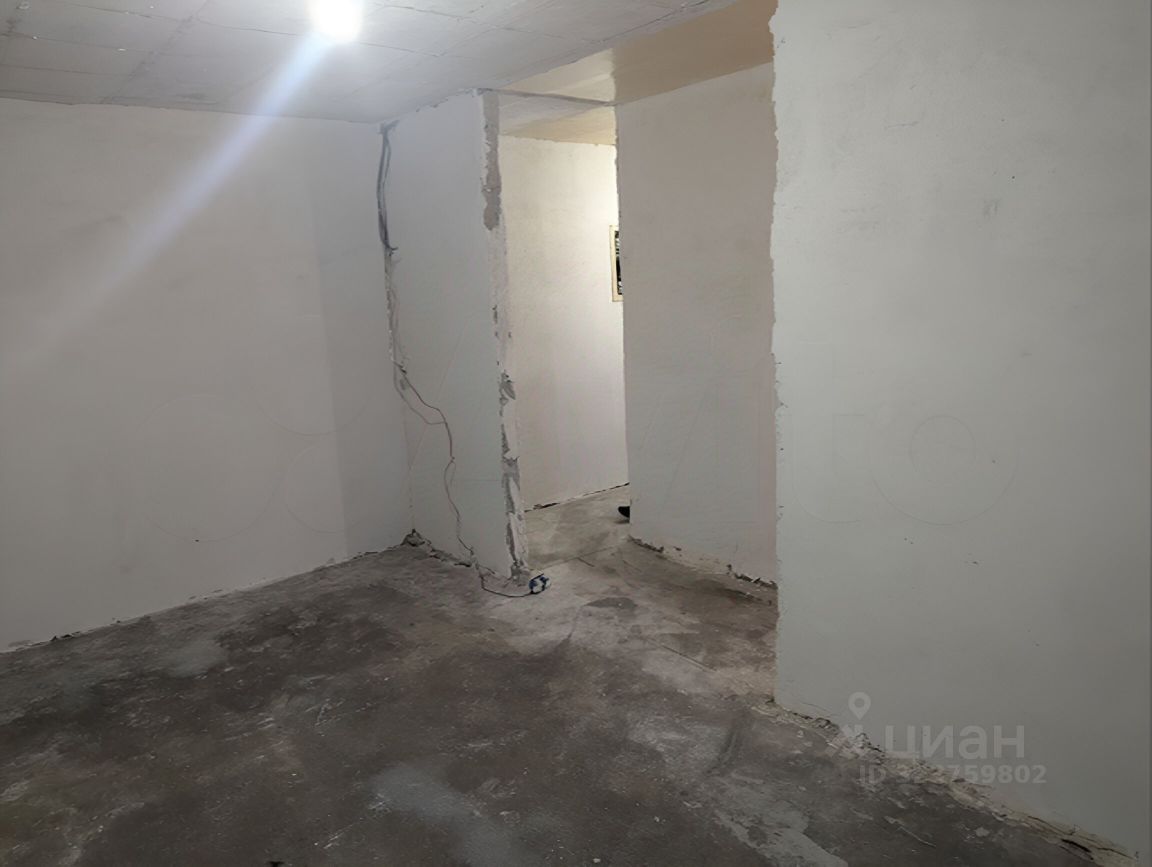 Продажа 2-комн квартиры на вторичном рынке Лобня, Аэропортовская улица, 16
