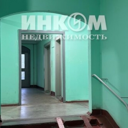 Продажа 3-комн квартиры на вторичном рынке ул Международная,  д. 28,  к. 1