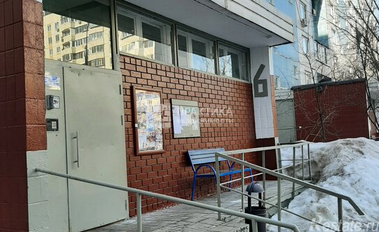 Продажа 2-комн квартиры на вторичном рынке ул Сторожевая,  д. 30,  к. 3