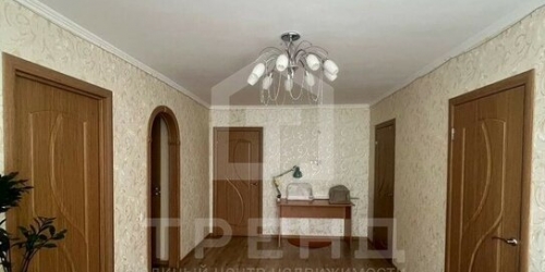 4-комн квартира Ветеранов пр-кт,  д. 107