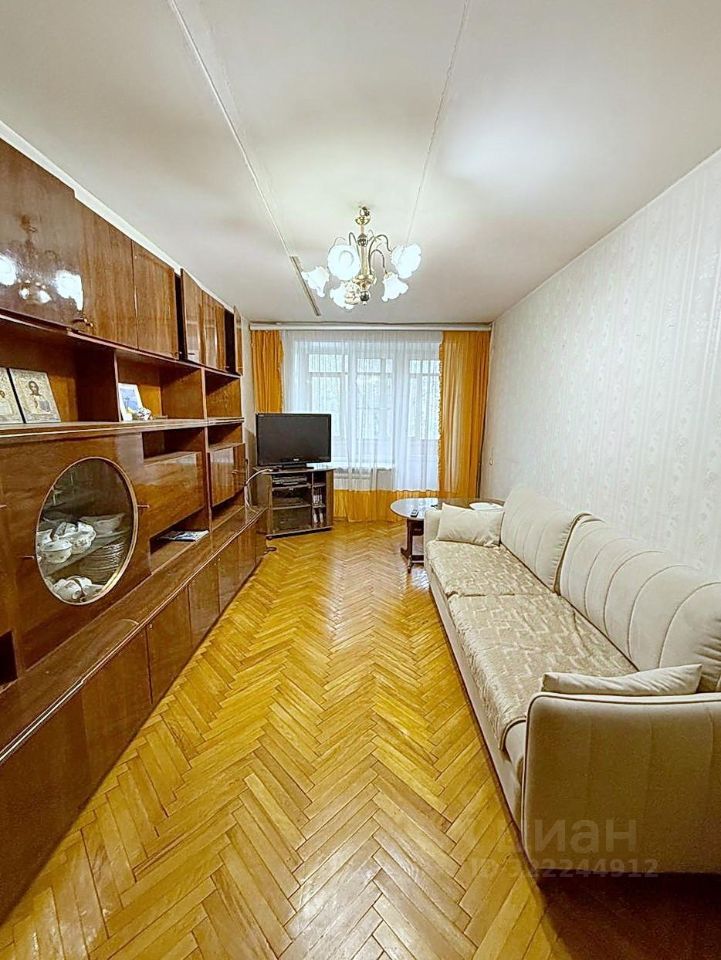 Продажа 3-комн квартиры на вторичном рынке Химки, Юбилейный проспект, 50