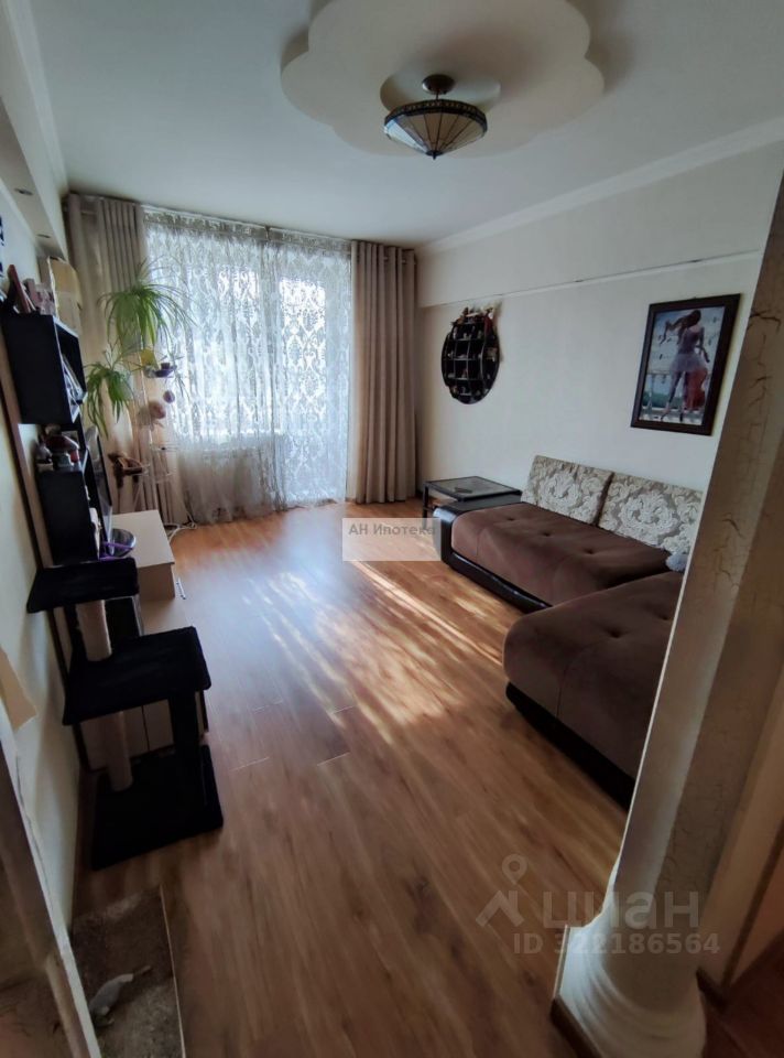 Продажа 3-комн квартиры на вторичном рынке Щелково-3 мкр, улица Ленина,  д. 16