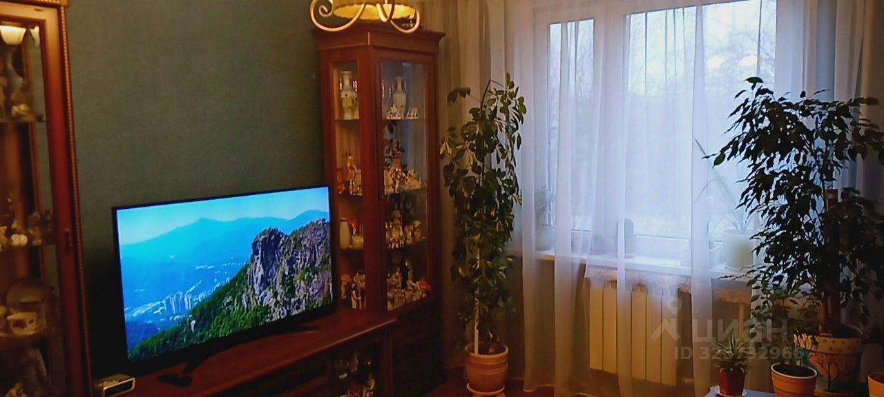 Продажа 3-комн квартиры на вторичном рынке улица 26 Бакинских Комиссаров, 3к3