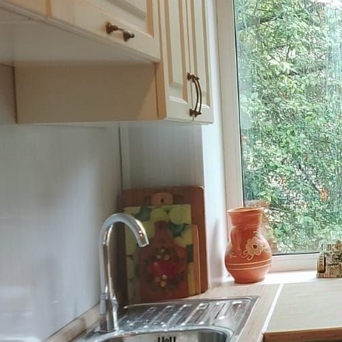 3-комн квартира пос. Сосново, улица Никитина, 20