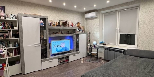 2-комн квартира улица Малышева, 4