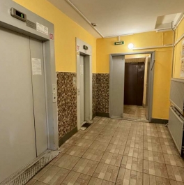 Продажа 2-комн квартиры на вторичном рынке Котина ул. ,  д. 7,  к. 1