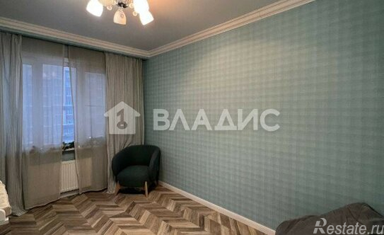 Продажа 3-комн квартиры на вторичном рынке Лопатино, Сухановская улица,  д. 8