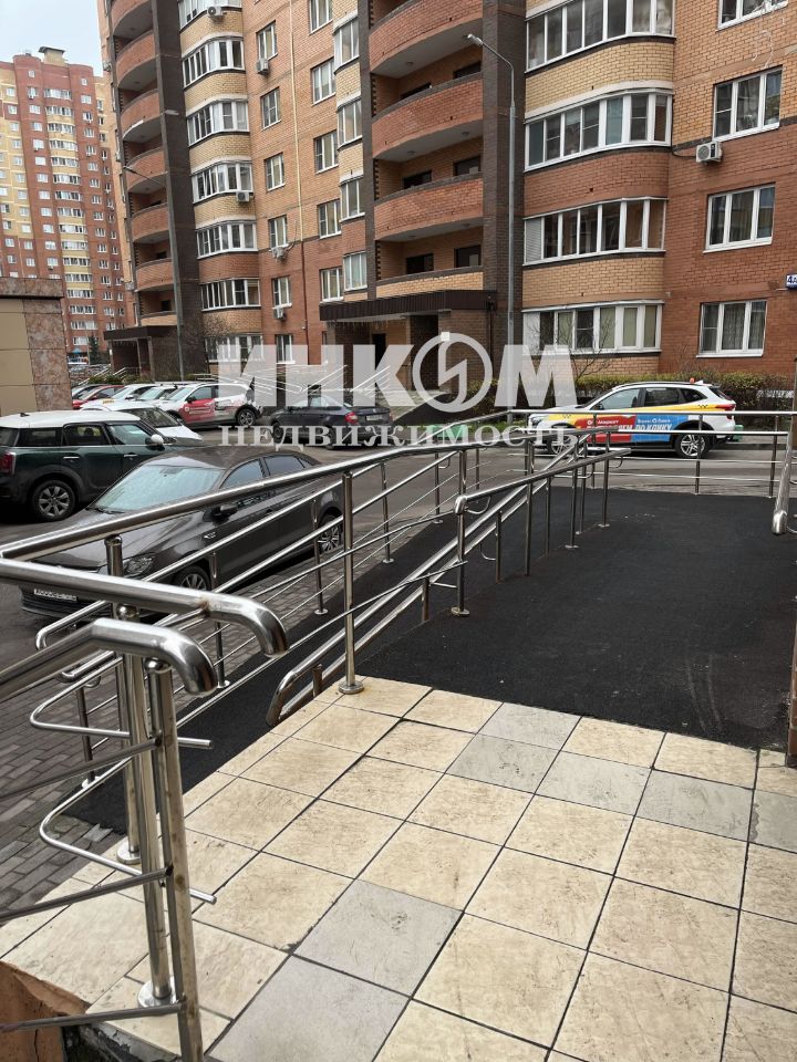 Продажа 2-комн квартиры на вторичном рынке Подрезково мкр, Центральная улица, 4б