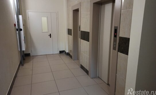 Продажа 1-комн квартиры на вторичном рынке ул Адмирала Трибуца,  д. 10