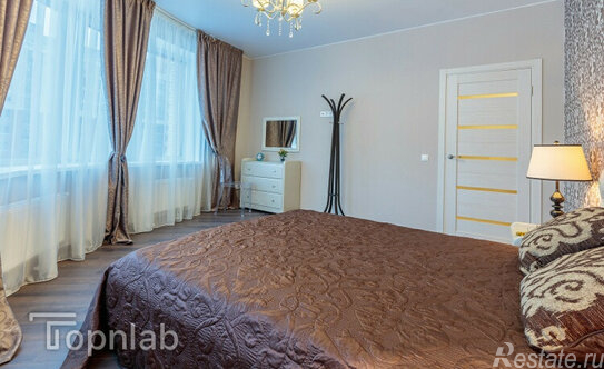 Продажа 2-комн квартиры на вторичном рынке Кудрово г, Ленинградская ул,  д. 9/8