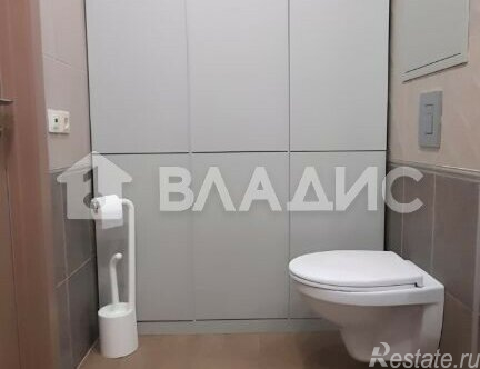 Продажа 3-комн квартиры на вторичном рынке ул Бачуринская,  д. 17/1