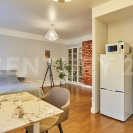 Продажа 2-комн квартиры на вторичном рынке Кузнецова пр-кт,  д. 17