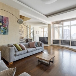 Продажа 4-комн квартиры на вторичном рынке Сущёвская улица,  д. 31