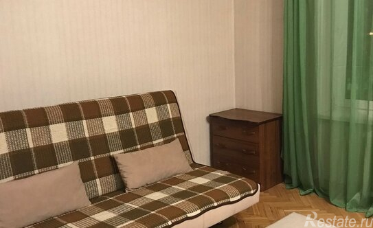 Аренда 1-комн квартиры на вторичном рынке Угловой переулок,  д. 26