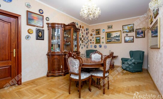 Продажа 4-комн квартиры на вторичном рынке Благодатная улица