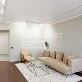 Продажа 4-комн квартиры на вторичном рынке Хлебозаводский проезд