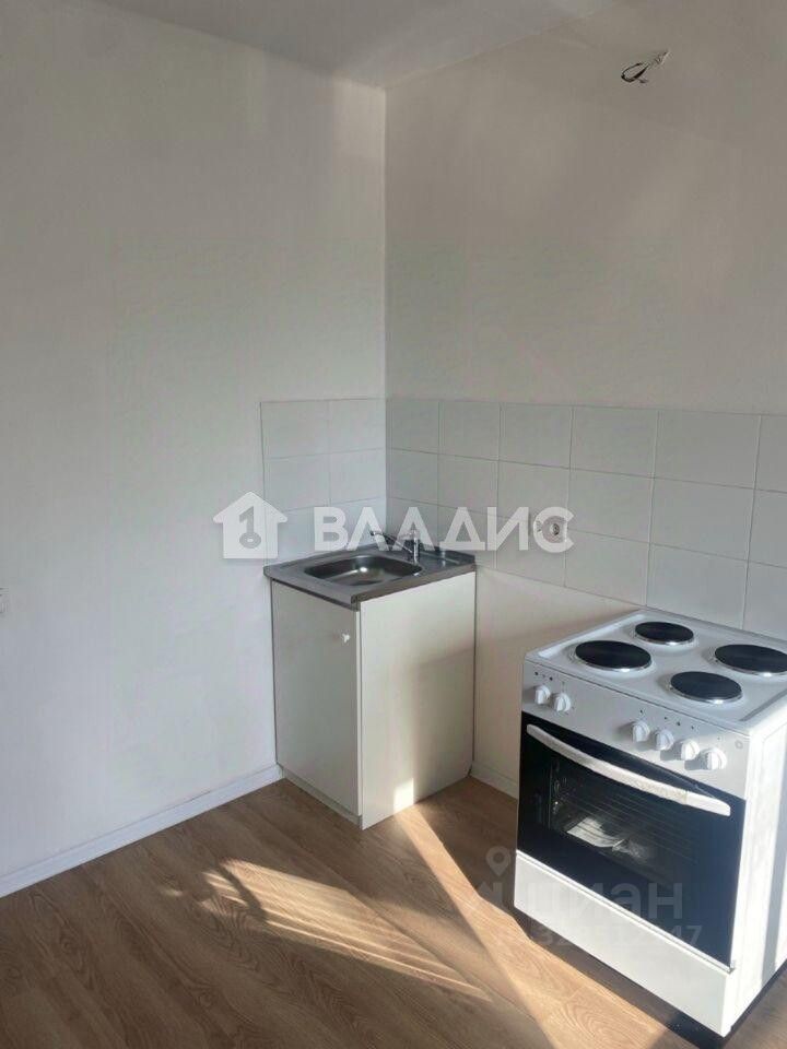 Продажа 2-комн квартиры на вторичном рынке улица Ивана Франко, 20к1