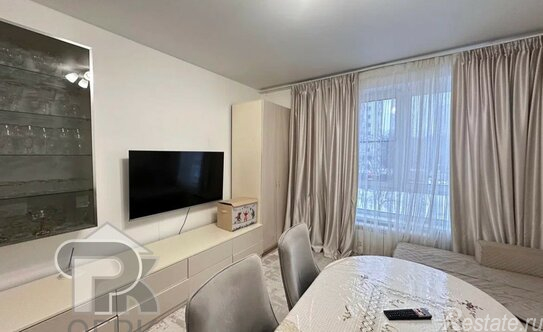 Продажа 2-комн квартиры на вторичном рынке Тайнинская улица