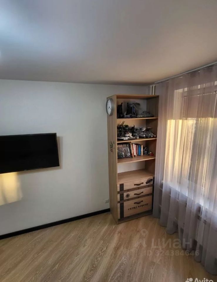 Продажа 3-комн квартиры на вторичном рынке улица Полбина, 46