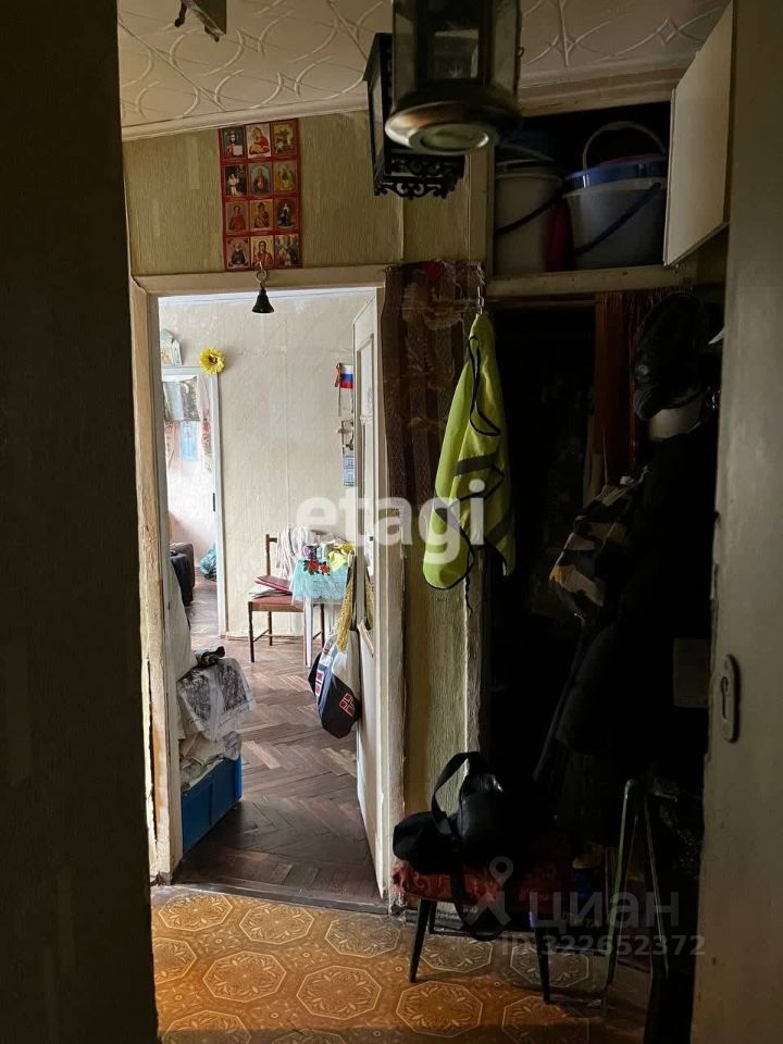 Продажа 2-комн квартиры на вторичном рынке пос. Песочный, Ленинградская улица, 70к3