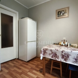 Продажа 2-комн квартиры на вторичном рынке Домодедово г, Авиационный мкр, Королева ул,  д. 2 к3