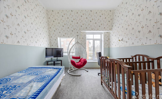 Продажа 4-комн квартиры на вторичном рынке Новосельковская улица,  д. 23