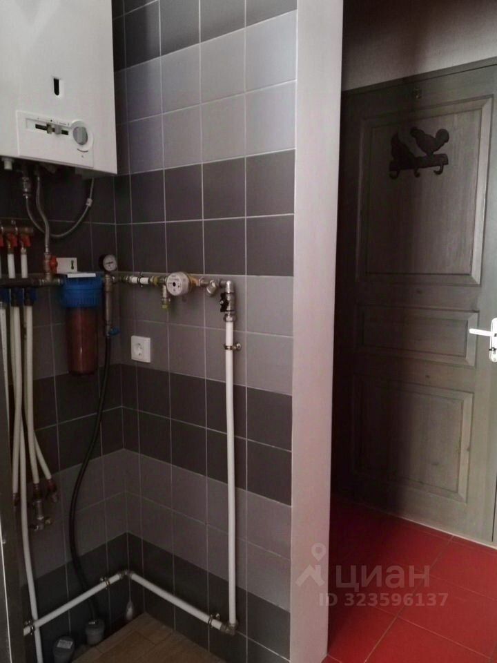 Продажа 2-комн квартиры на вторичном рынке Съезжинская улица, 19