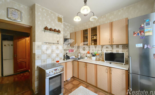 Продажа 2-комн квартиры на вторичном рынке улица Декабристов,  д. 4 к3