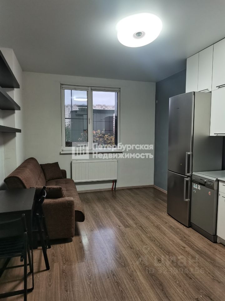 Продажа 1-комн квартиры на вторичном рынке улица Вадима Шефнера, 12к1