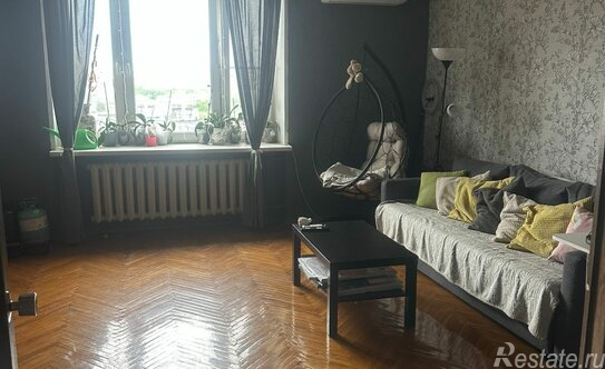 Продажа 3-комн квартиры на вторичном рынке улица Лавочкина,  д. 42