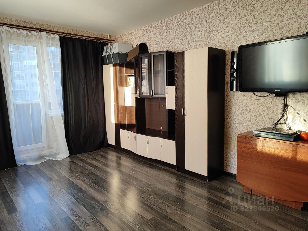 Продажа 3-комн квартиры на вторичном рынке Богатырский проспект, 58к2