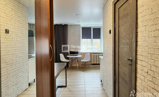 Продажа 1-комн квартиры на вторичном рынке ул Красная,  д. 4