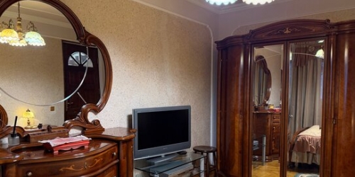 3-комн квартира Вильнюсская улица,  д. 15