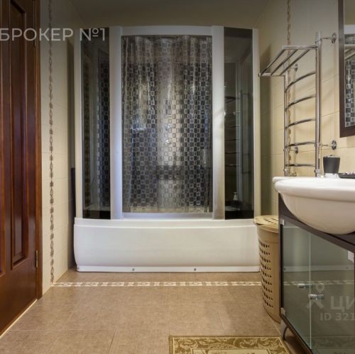 Коттедж/дом Лагерный пер,  д. 6а